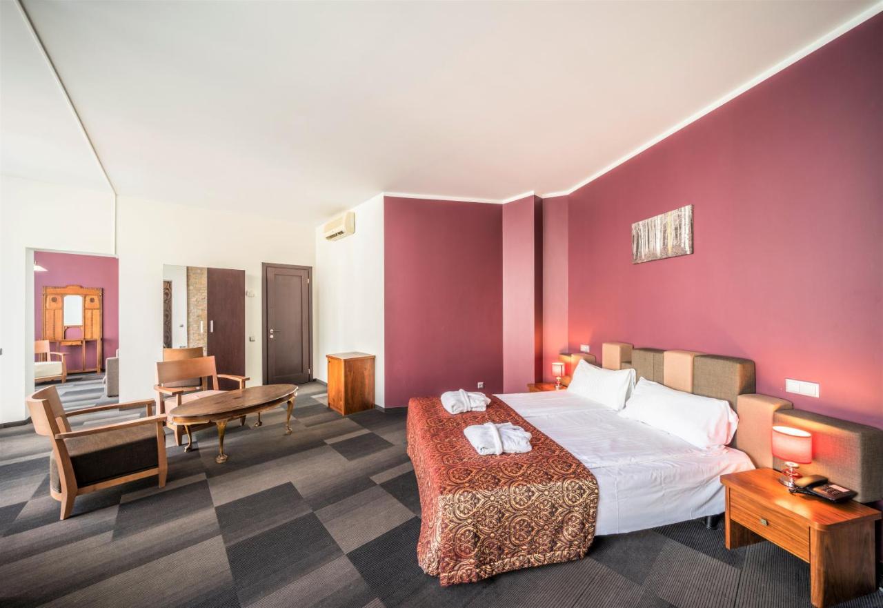 Rija Riga City Hotel Экстерьер фото