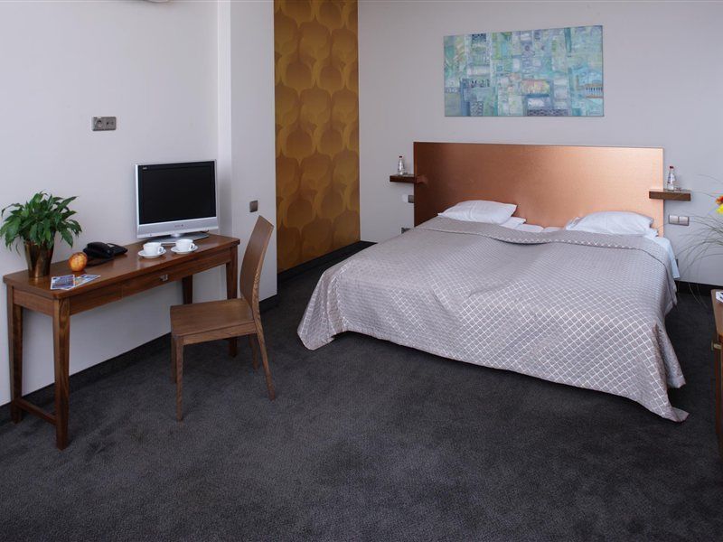 Rija Riga City Hotel Экстерьер фото
