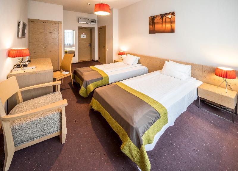 Rija Riga City Hotel Экстерьер фото